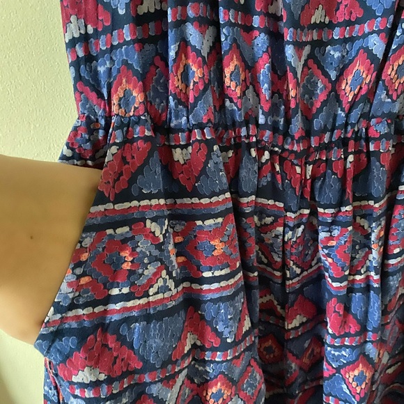 Printed romper (play suit) w/pockets! - Picture 4 of 5